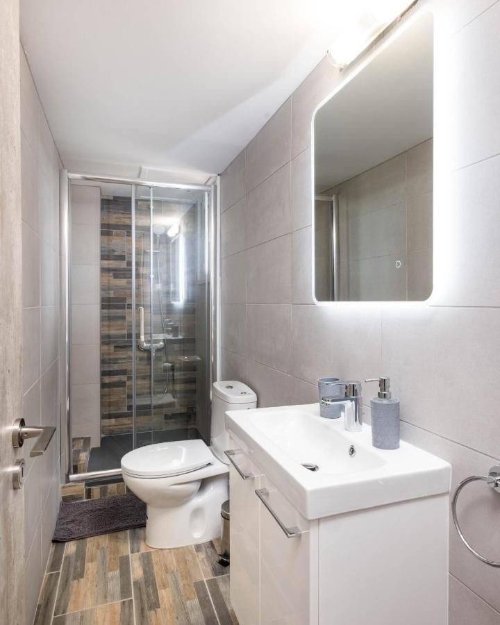 Happy Stay Apartment - Halefka Court لارنكا المظهر الخارجي الصورة