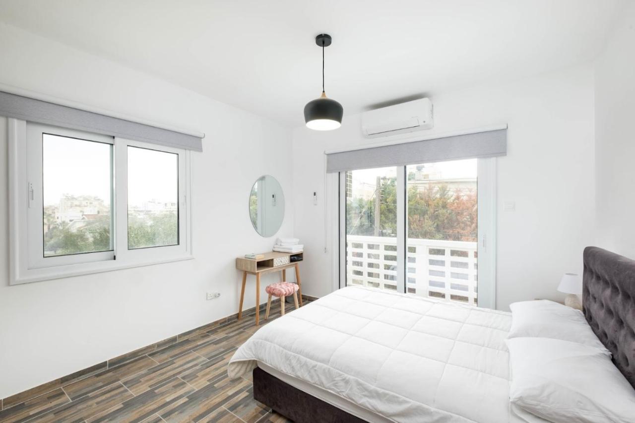 Happy Stay Apartment - Halefka Court لارنكا المظهر الخارجي الصورة